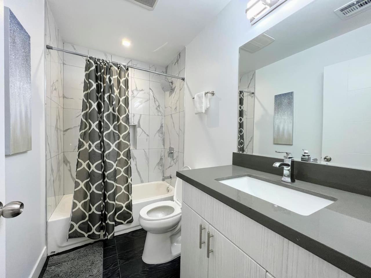 Holiday home Bright 4br In The Vibrant K. Town- Oak1 - Lad *